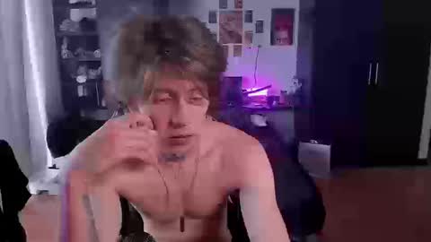 xIce Boy online show from 03-14-26, 04:56