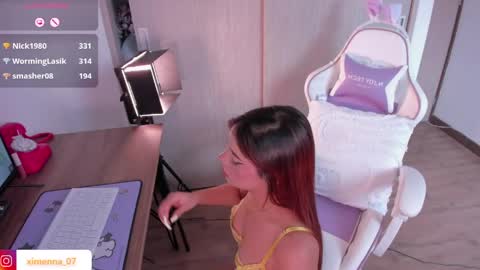 Snapshot of ximena_770 chatting on 04-06-26, 06:09 ximena_770 online show from 04-06-26, 06:09