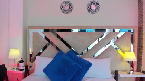 Xime  online show from 03-29-26, 04:01