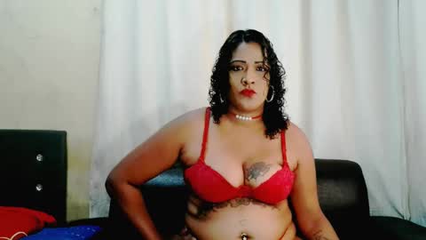 Snapshot of xindianxfireballx chatting on 10-16-25, 08:59 XIndianXFireBallx online show from 10-16-25, 08:59