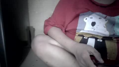 Snapshot of xjuicytits chatting on 06-18-26, 02:34 xjuicytits online show from 06-18-26, 02:34