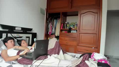 Snapshot of xlatin_girlssx chatting on 12-15-24, 03:42 We are Lana. the one with short hair and vanessa girl with long hair online show from 12-15-24, 03:42