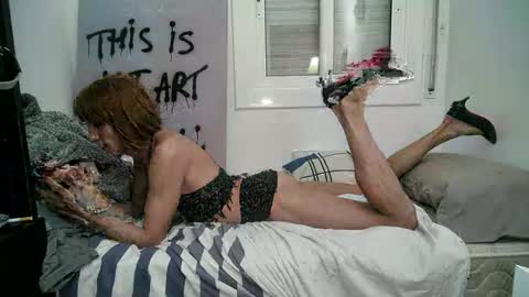 Snapshot of xlecram chatting on 12-05-24, 05:28 Wendy online show from 12-05-24, 05:28