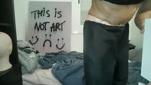 Snapshot of xlecram chatting on 12-20-24, 02:16 Wendy online show from 12-20-24, 02:16