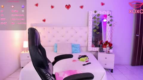 Snapshot of xlmena_slut chatting on 03-05-25, 02:03 Ximena online show from 03-05-25, 02:03