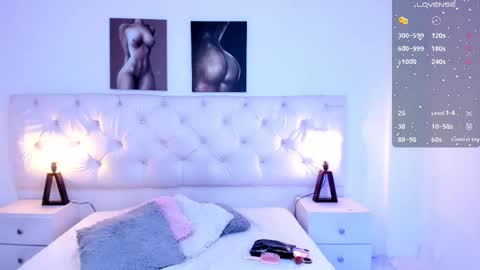 Snapshot of xlmena_slut chatting on 10-30-25, 12:56 Ximena online show from 10-30-25, 12:56