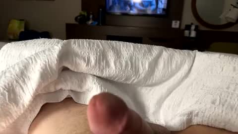 Snapshot of xmccxx chatting on 10-15-25, 01:06 xmccxx online show from 10-15-25, 01:06