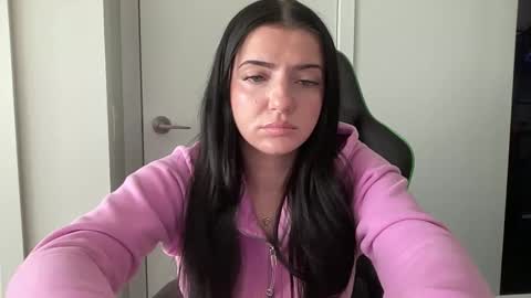 xoariellxo online show from 09-08-25, 06:07