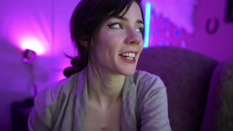 Snapshot of xobondaixo chatting on 01-30-25, 11:22 Bella Bondai online show from 01-30-25, 11:22