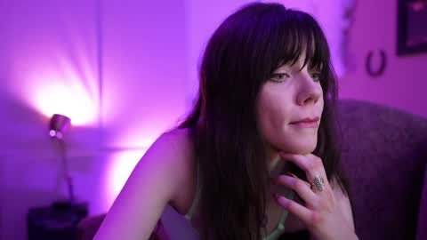 Snapshot of xobondaixo chatting on 02-05-25, 08:21 Bella Bondai online show from 02-05-25, 08:21