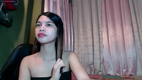 xoxobeatrice22 online show from 02-21-26, 11:39