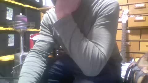 Xploringus online show from 03-30-26, 08:59