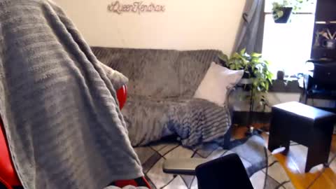 xqueenkendrax online show from 06-18-26, 10:58