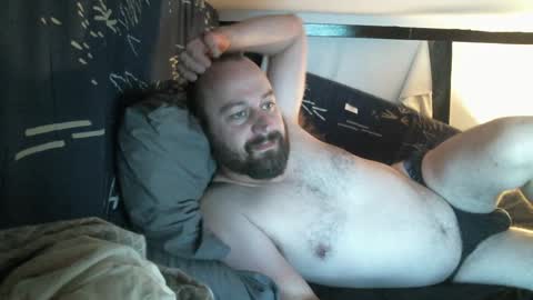Red online show from 01-01-25, 09:07