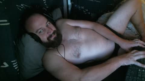 Red online show from 03-10-25, 07:10
