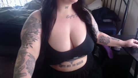 Snapshot of xrileyschembri chatting on 03-10-25, 08:23 xorileyschembri online show from 03-10-25, 08:23