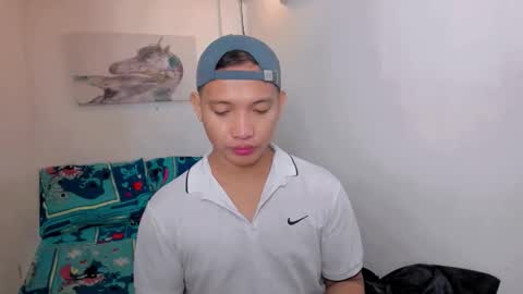 xsebastian19 online show from 12-22-25, 10:07