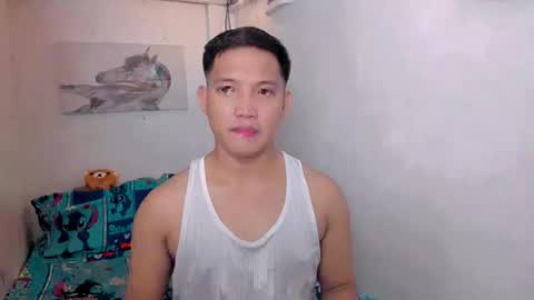 xsebastian19 online show from 05-07-26, 09:58