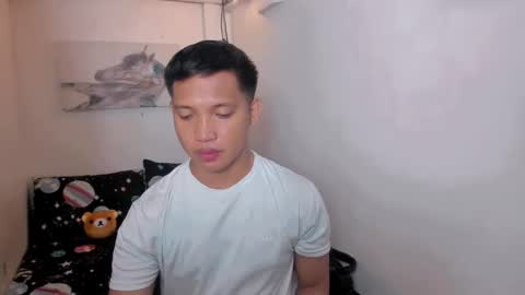 xsebastian19 online show from 05-16-26, 04:20