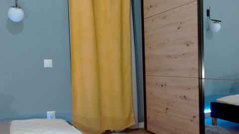 AnnaMaee online show from 01-12-25, 03:07