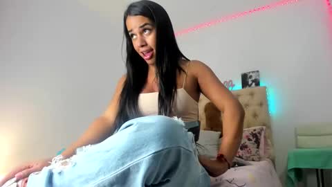 Snapshot of xshantall_hotx chatting on 10-10-25, 01:59 Shantyonlyfansshantallsalcedo online show from 10-10-25, 01:59