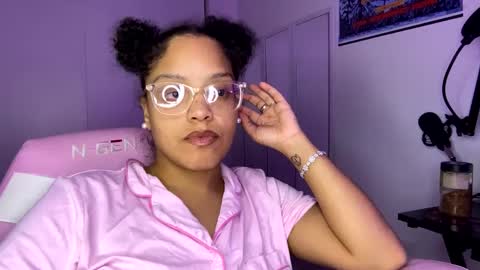 xStarGazingx online show from 09-18-25, 07:10