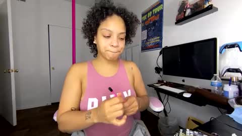 xStarGazingx online show from 10-12-25, 06:56