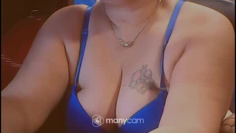 Snapshot of xsw33t_joy69x chatting on 06-19-26, 05:28 joy online show from 06-19-26, 05:28