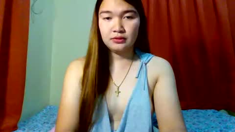 Snapshot of xsweetiemajax chatting on 12-03-24, 10:17 HI IM PAULINE online show from 12-03-24, 10:17