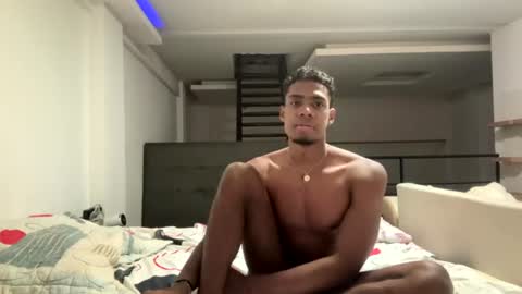 Snapshot of xtephen__ chatting on 06-25-26, 05:07 xtephen online show from 06-25-26, 05:07