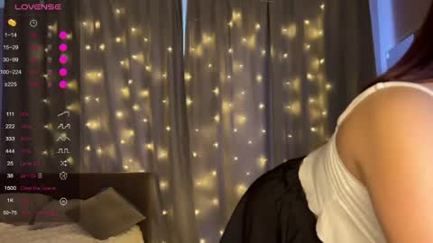 Milana online show from 05-20-26, 04:07