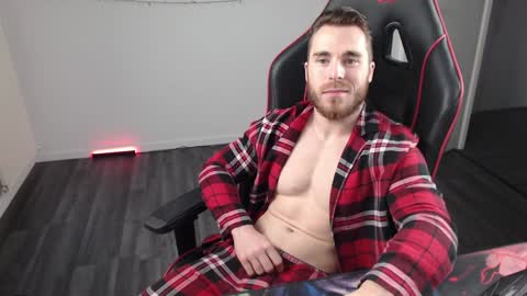 Snapshot of xtrakil chatting on 12-27-24, 08:02 xtrakil online show from 12-27-24, 08:02