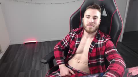 Snapshot of xtrakil chatting on 12-31-24, 06:59 xtrakil online show from 12-31-24, 06:59