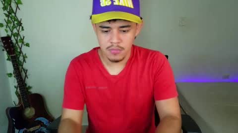 Snapshot of xtranherr chatting on 02-08-26, 01:09 xtranherr online show from 02-08-26, 01:09