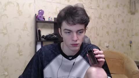 traqqq online show from 02-19-25, 09:47