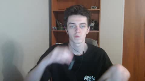 traqqq online show from 11-19-25, 08:31