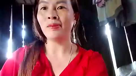 Snapshot of xuxulove00 chatting on 09-28-25, 01:11 xuxulove00 online show from 09-28-25, 01:11