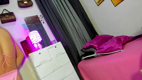 Hairy Queen Valentina online show from 12-22-24, 08:38