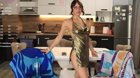 Snapshot of xwithy chatting on 11-29-25, 01:03 FrancyStepmom and YStepson INTERESTED IN A GIRL-GIRL COLLABORATION TEXT ME HERE or INSTAGRAM online show from 11-29-25, 01:03