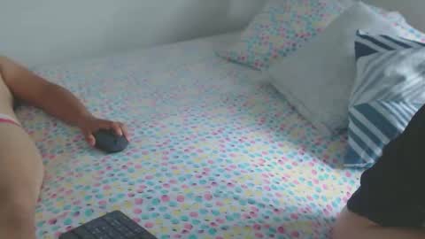 Gabriela and Camila online show from 12-22-24, 03:11