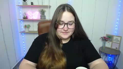 Snapshot of xx_daniella_xx chatting on 01-23-25, 05:35 xx daniella xx online show from 01-23-25, 05:35