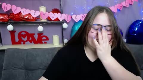 Snapshot of xx_daniella_xx chatting on 02-11-25, 10:15 xx daniella xx online show from 02-11-25, 10:15