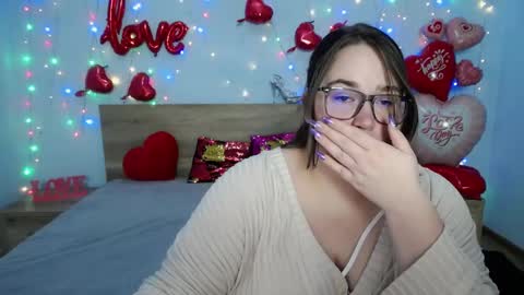 Snapshot of xx_daniella_xx chatting on 02-15-25, 07:28 xx daniella xx online show from 02-15-25, 07:28