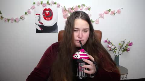 Snapshot of xx_daniella_xx chatting on 11-26-25, 07:31 xx daniella xx online show from 11-26-25, 07:31