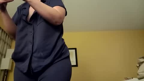 xx_flowprincess_xx online show from 09-26-25, 11:25