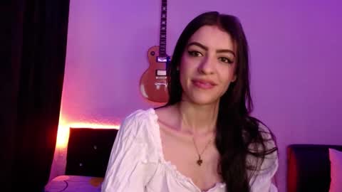 Snapshot of xx_johnson_xx chatting on 10-07-25, 03:14 VALE online show from 10-07-25, 03:14