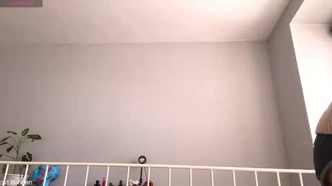 Lily online show from 02-24-26, 08:45