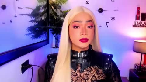 xxasian_goddessxx online show from 03-17-26, 05:00