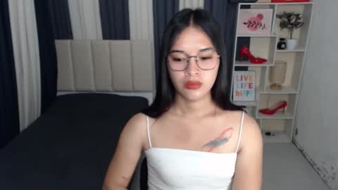 CHLOES ROOM online show from 09-11-25, 04:51