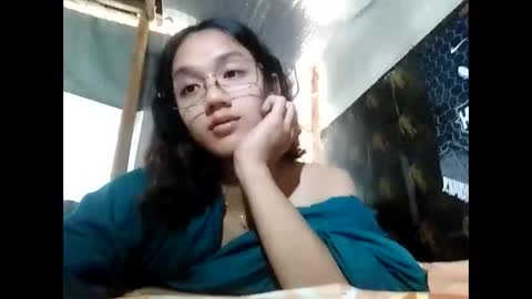 Sophie online show from 02-04-25, 01:02